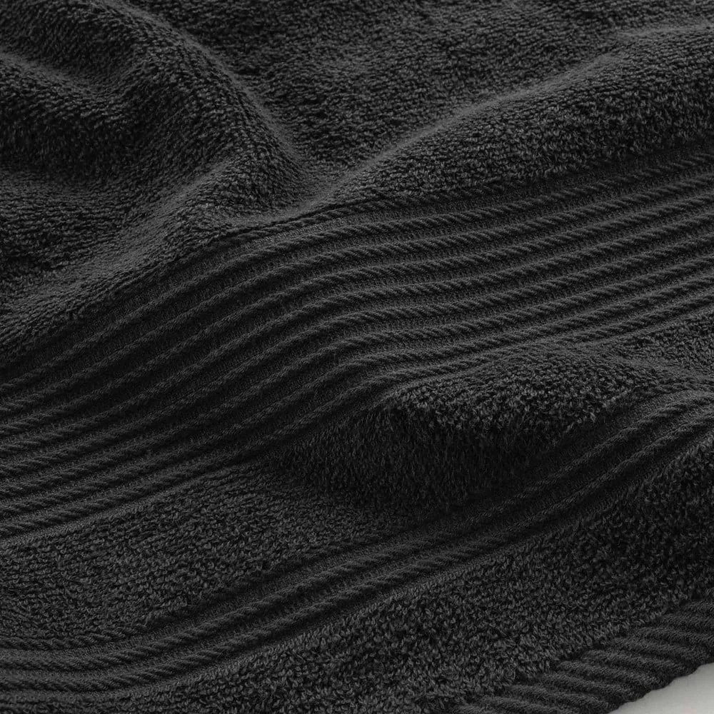Czarny bawełniany ręcznik kąpielowy frotte 70x130 cm Tendresse – douceur d'intérieur