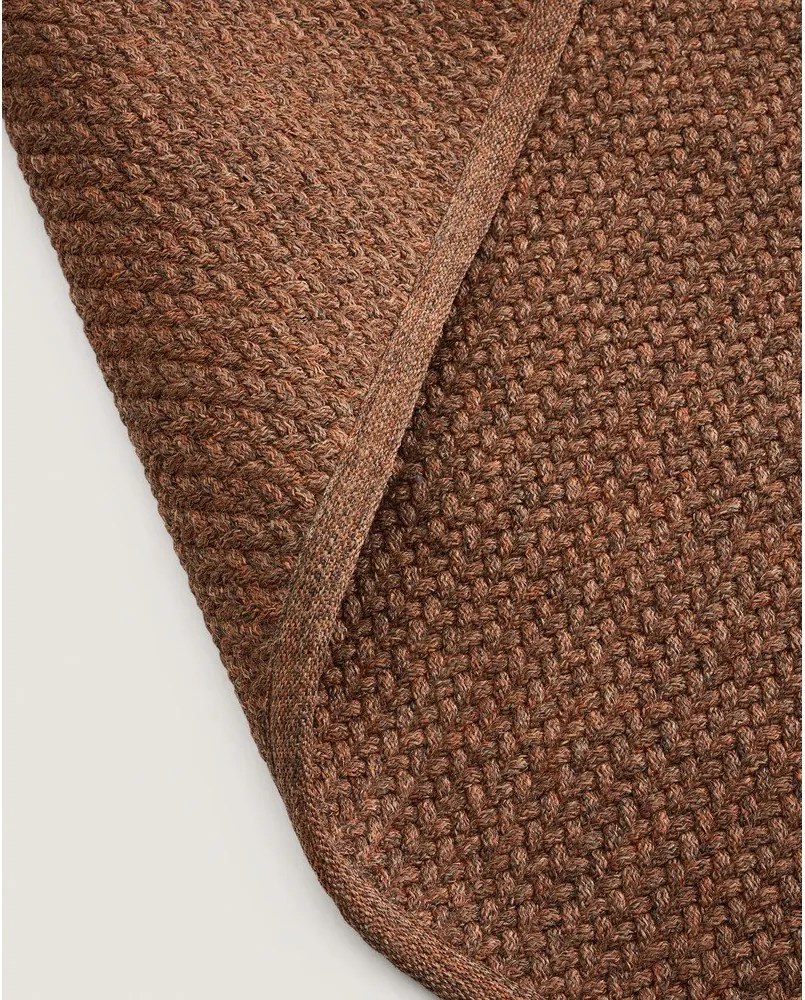 Dywan odpowiedni na zewnątrz z włókien z recyklingu w kolorze terakoty 160x230 cm Despas – Kave Home