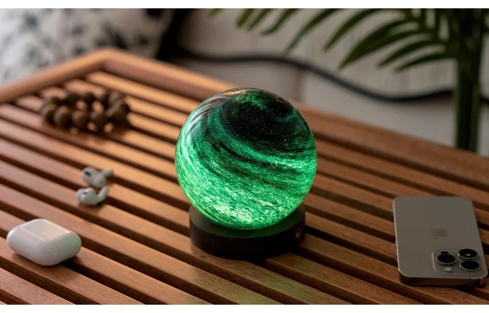 Ciemnobrązowa/w ciemnym naturalnym kolorze dekoracja świetlna na USB ø 8 cm Stellar Ocean – Gingko