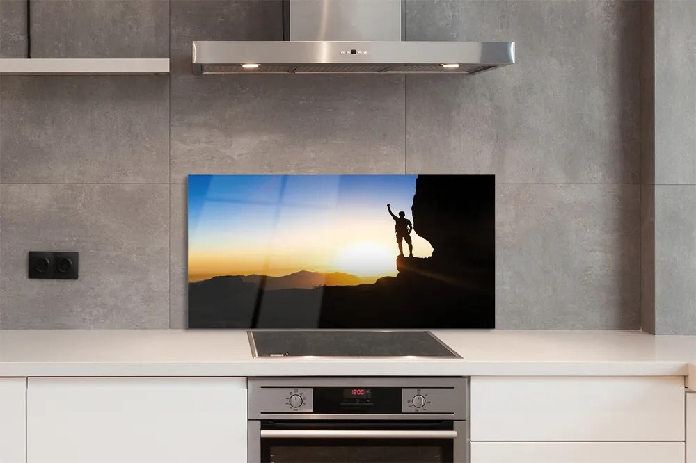 Szkło do Kuchni na Ścianę Człowiek w Górach o Zachodzie