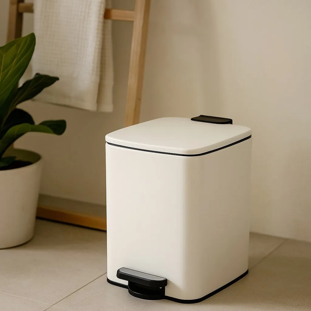 Kosz łazienkowy NATRIO, 6 l