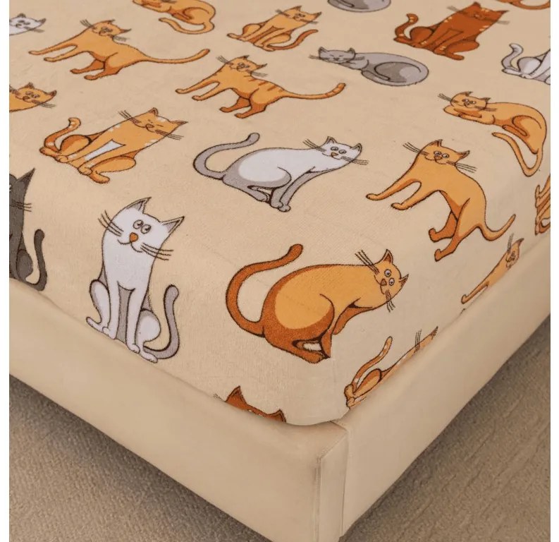 PrzytulneMieszkanie.pl Prześcieradło z mikropluszu COLORED CATS 90x200 cm kremowe