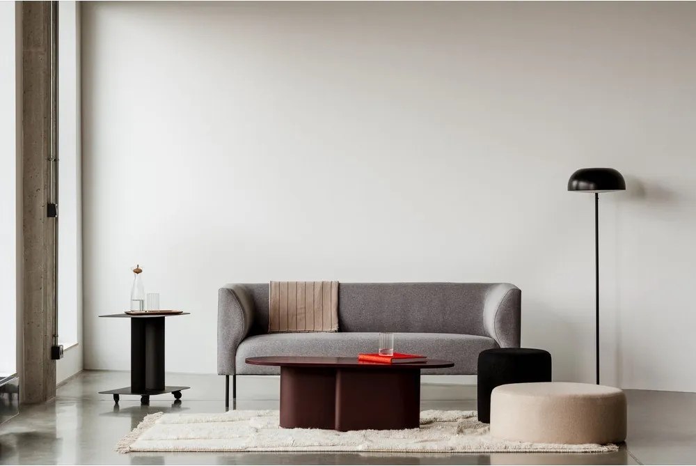 Bordowy stolik z blatem w dekorze dębu 50x115 cm Looi – noo.ma