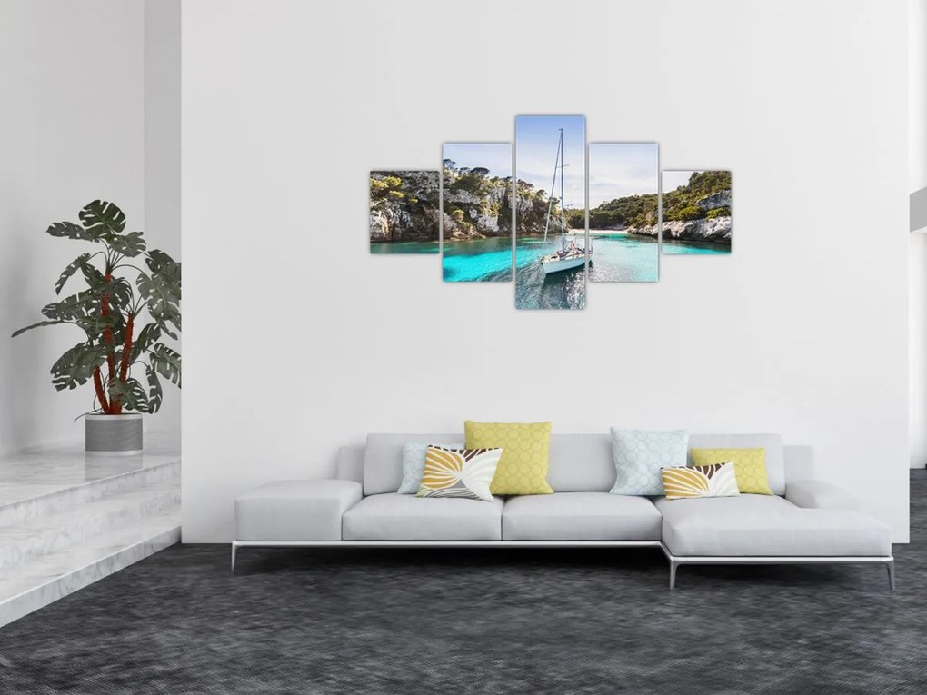 Obraz - Plaża z żaglówką (125x70 cm)