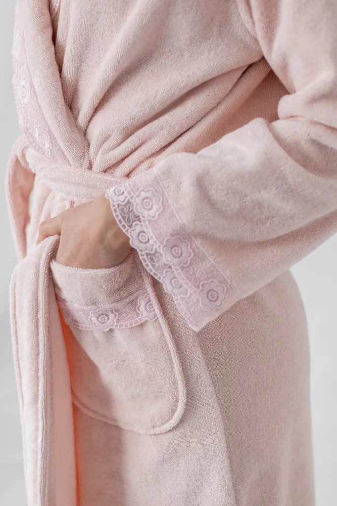 Damski elegancki szlafrok FREYA w ozdobnym opakowaniu XL Śmietankowy