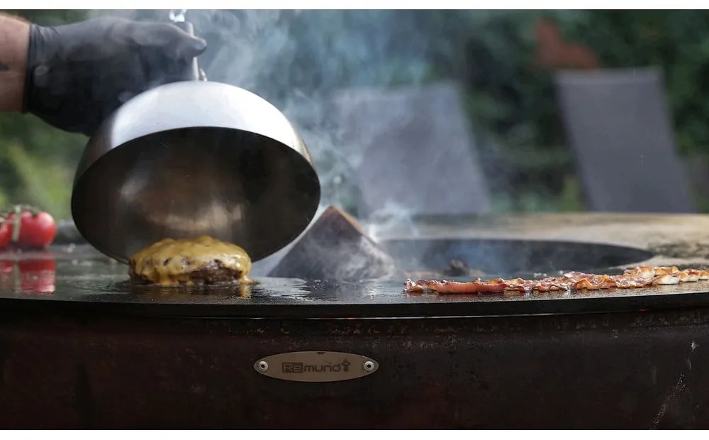 Brązowy grill zewnętrzny opalany drewnem Remundi Nero M, ø 82 cm