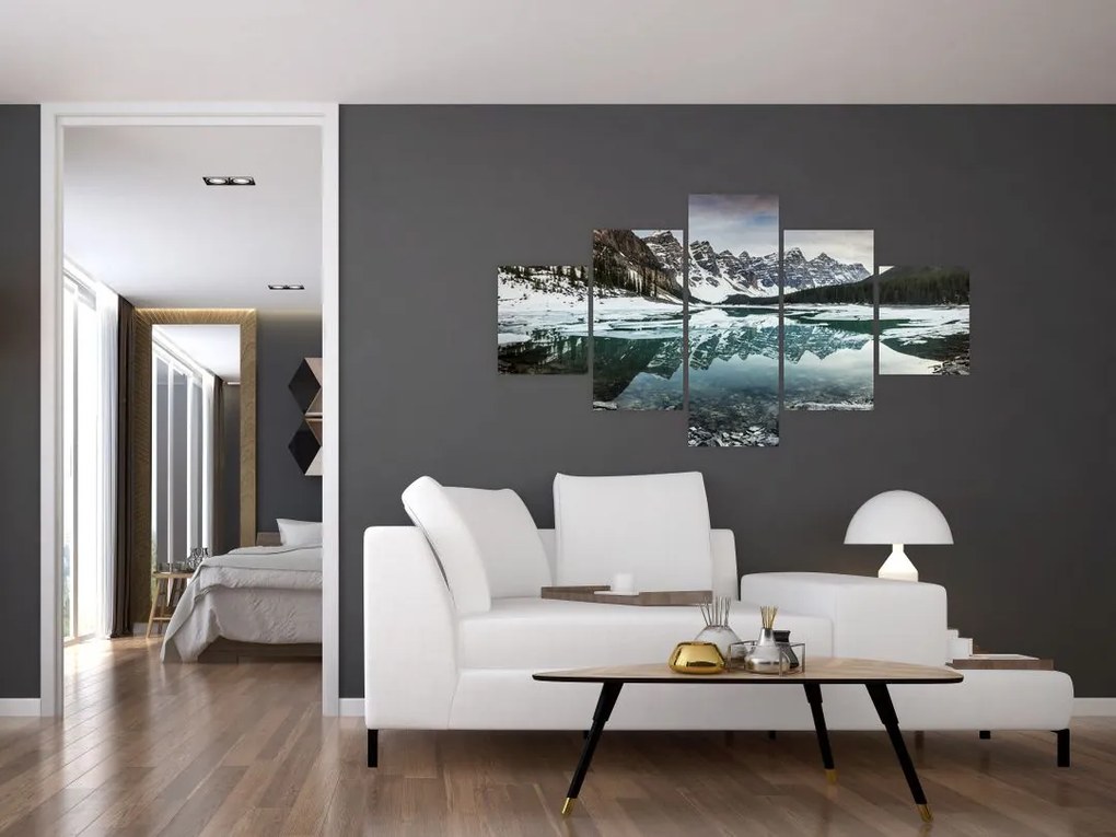 Obraz - jezioro zimą (125x70 cm)
