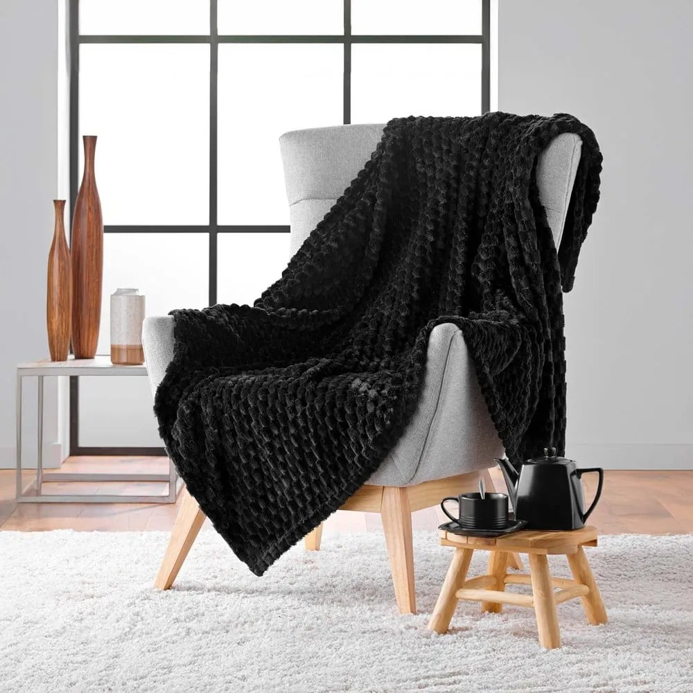 Czarny koc z mikfroflaneli 125x150 cm Mini Frosty – douceur d'intérieur
