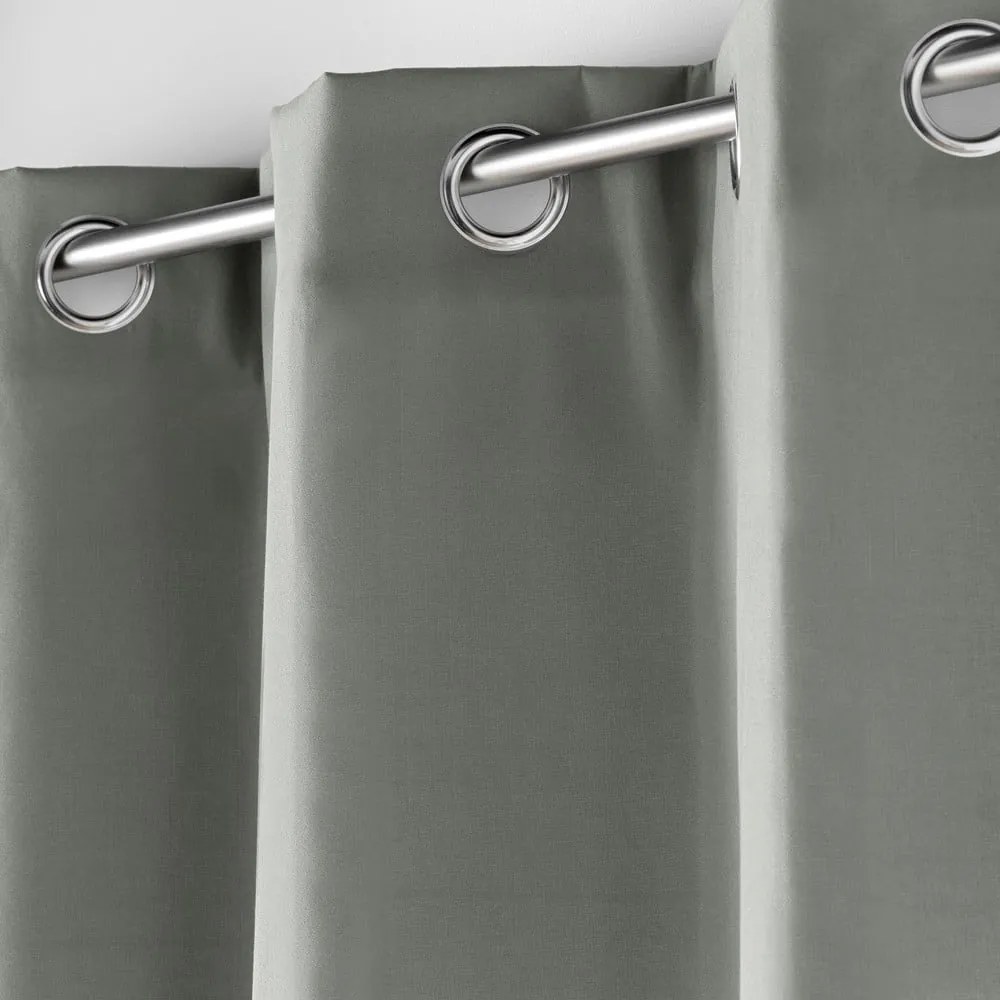 Szara zasłona termiczna z mikrowłókna 135x180 cm Micropolar – douceur d'intérieur