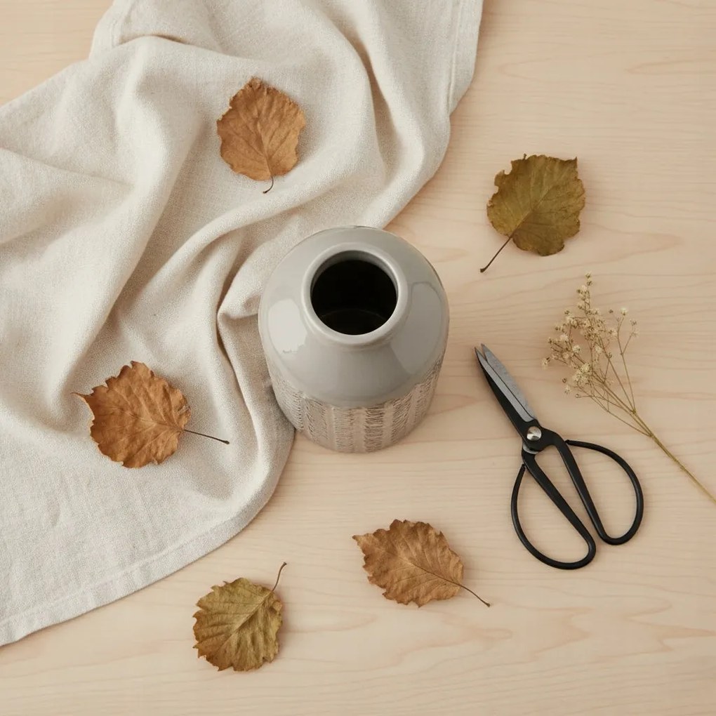 Osłonka Ceramiczna Szara 17 cm Nowoczesny Wazon zdobiony Elegancki wzór