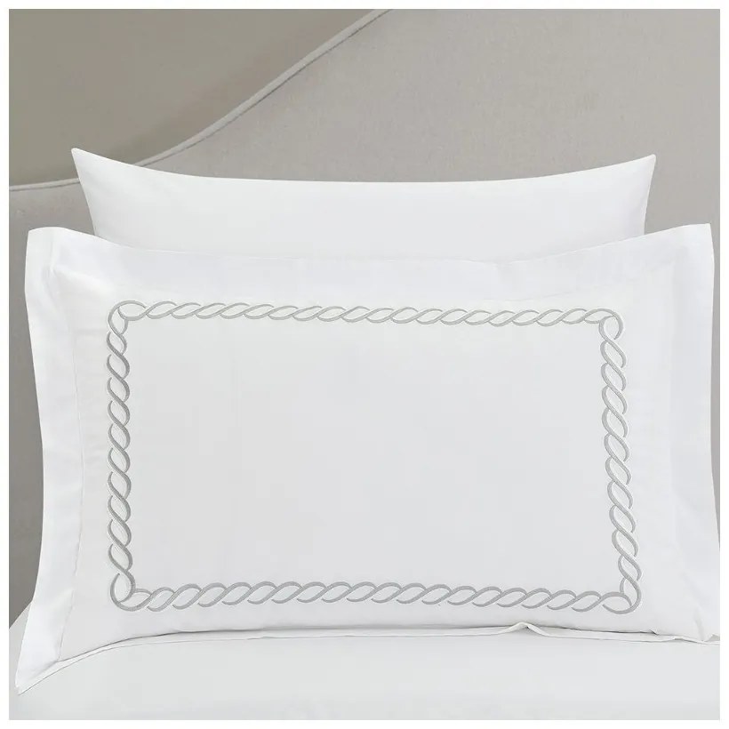 Biała pościel dwuosobowa z satyny bawełnianej z prześcieradłem/6-częściowa 240x220 cm Whispered Serenity – Mila Home Luxury