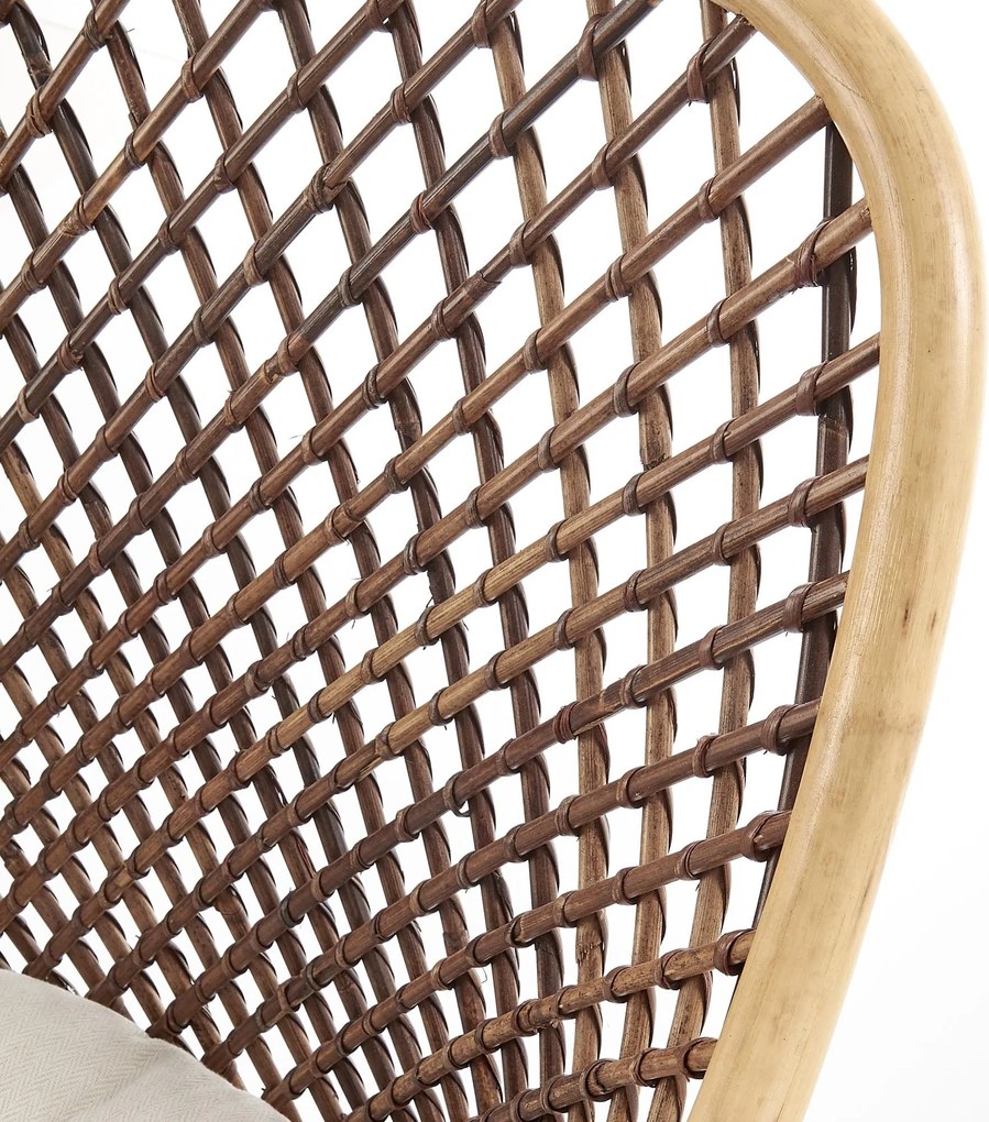 Rattanowe krzesło na metalowych nogach K336