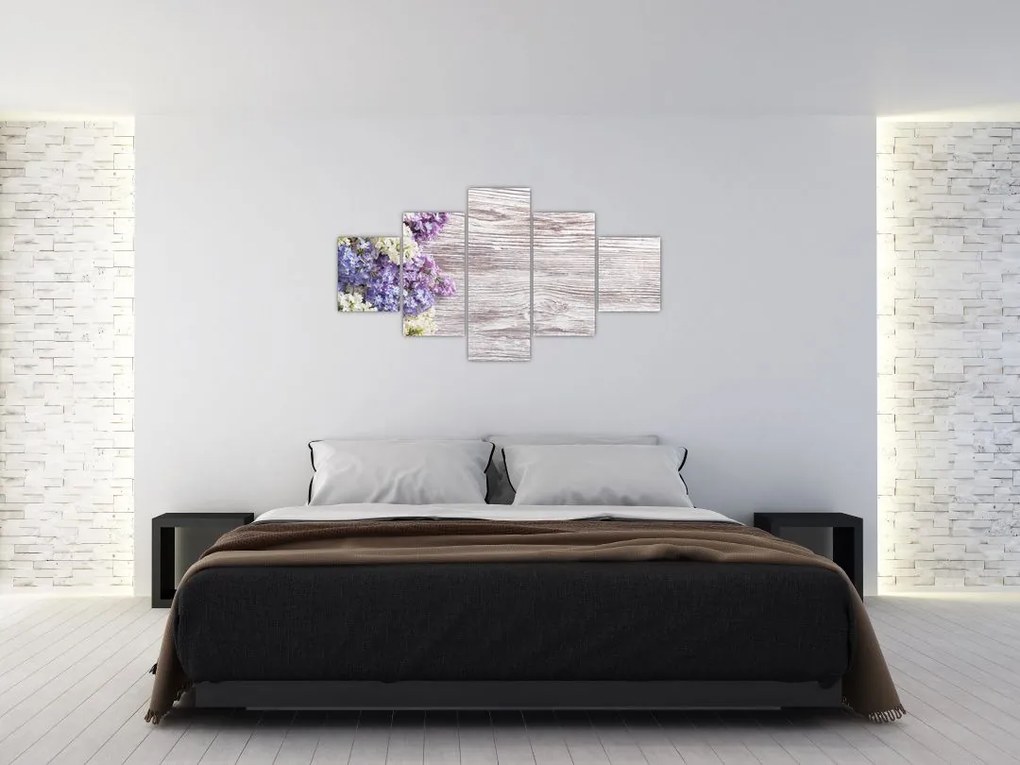 Obraz bzu na drewnie (125x70 cm)