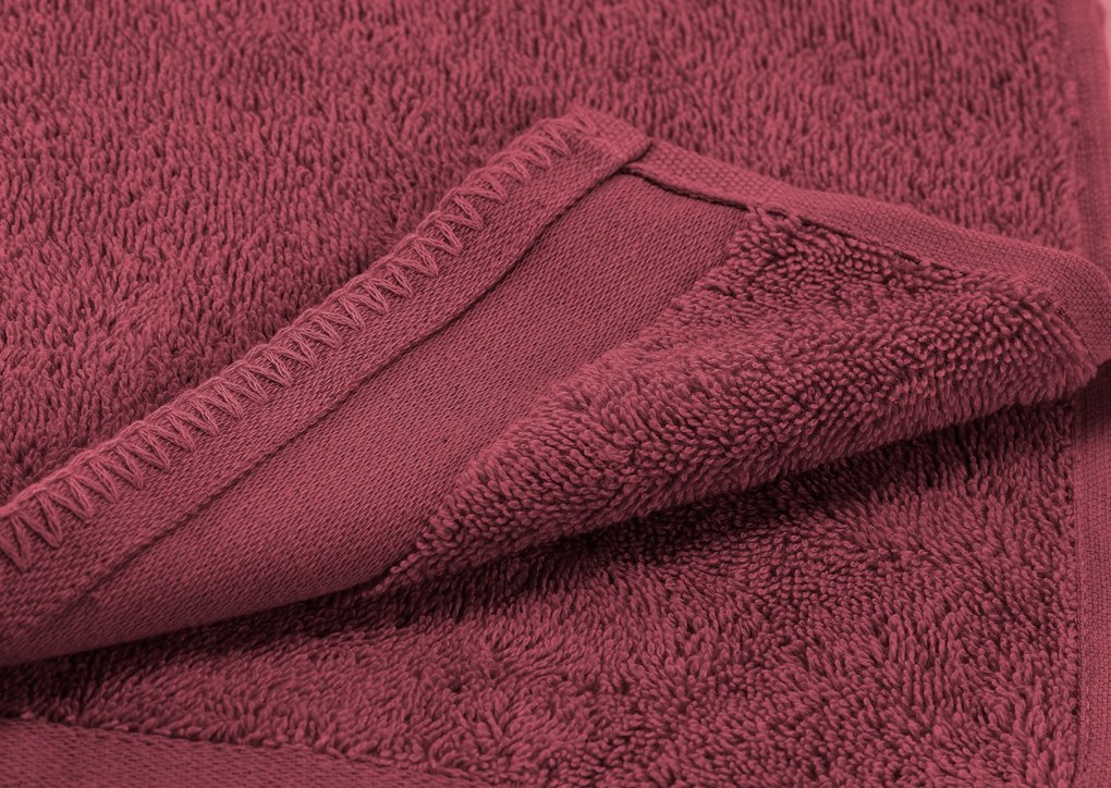 DORMEO ESSENTIALS RĘCZNIK 50x100 cm D.BLUE