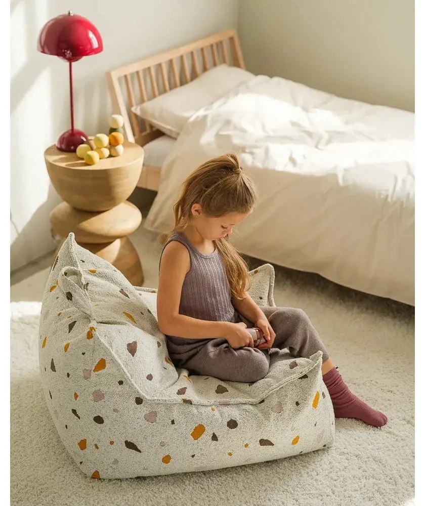 Biały dziecięcy worek do siedzenia z materiału bouclé/z tkaniny szenilowej Terrazzo Chair – Wigiwama