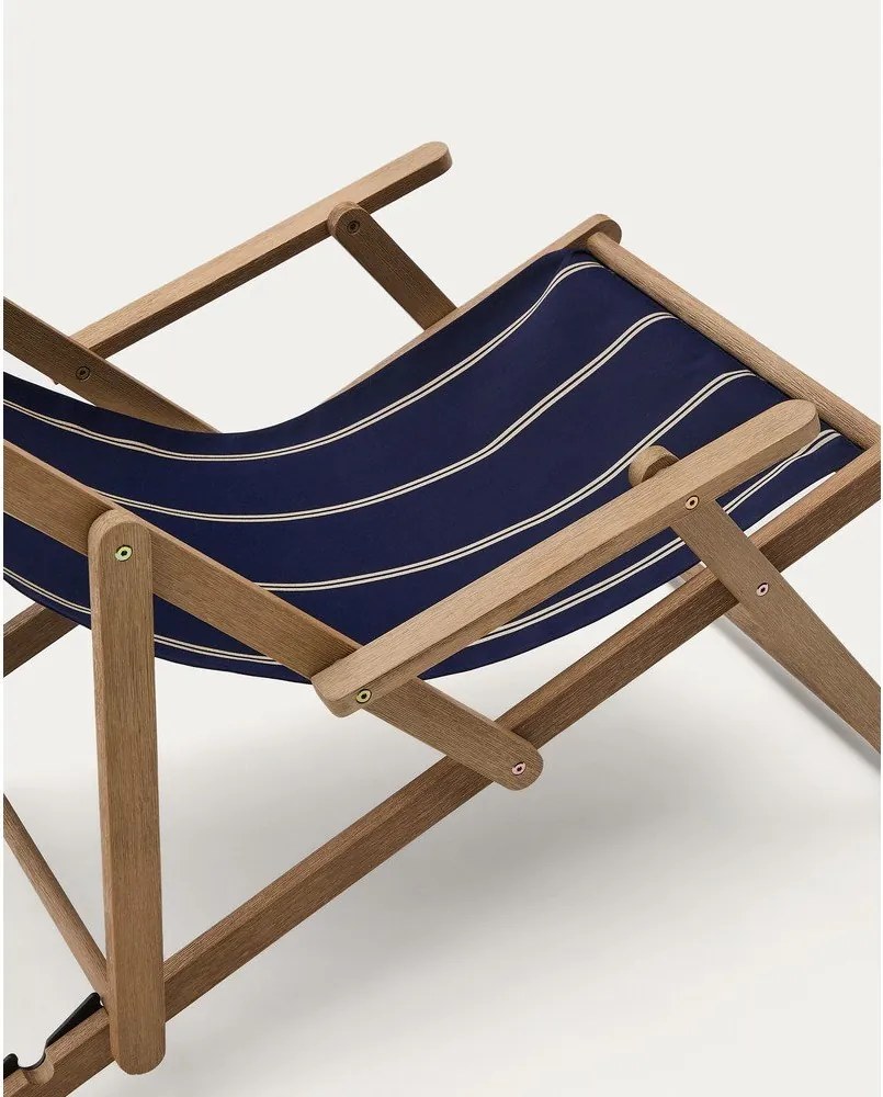 Niebieski drewniany leżak ogrodowy Vilara – Kave Home