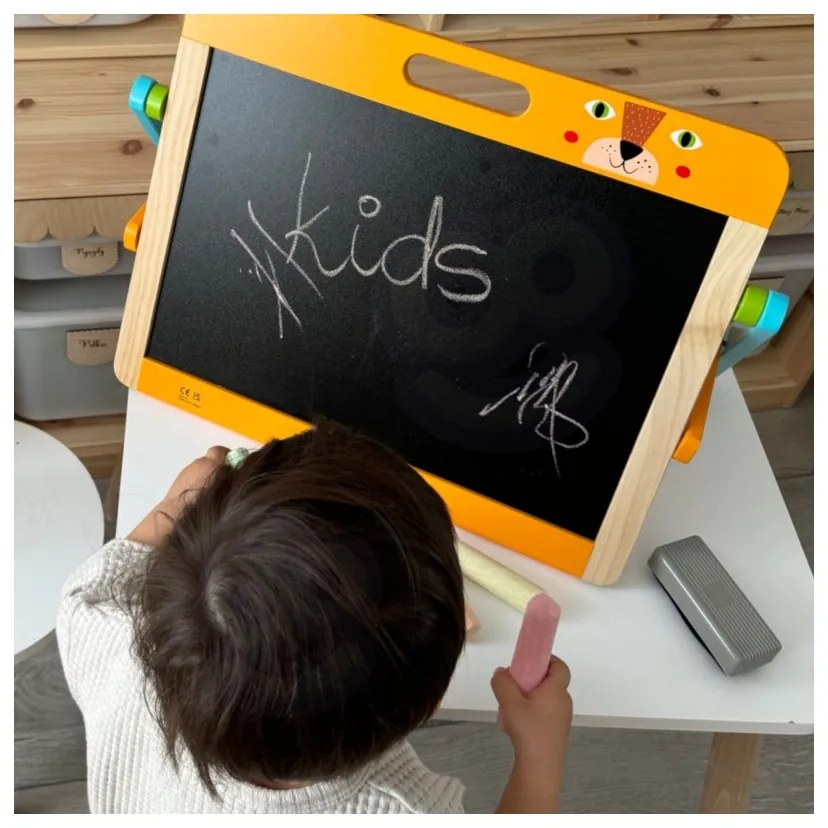 Tooky toy tablica edukacyjna 2w1 magnetyczna kredowa dla dzieci magnesy gąbka 6 el.