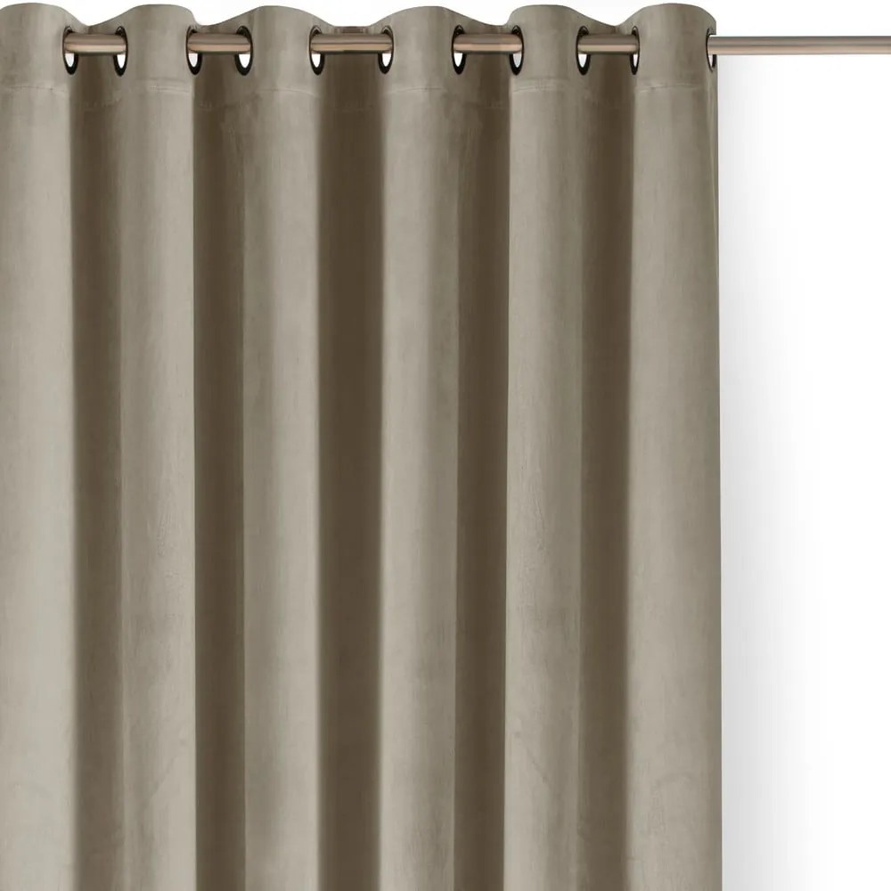 Beżowa aksamitna zasłona częściowo zaciemniająca (dimout) 400x270 cm Velto – Filumi