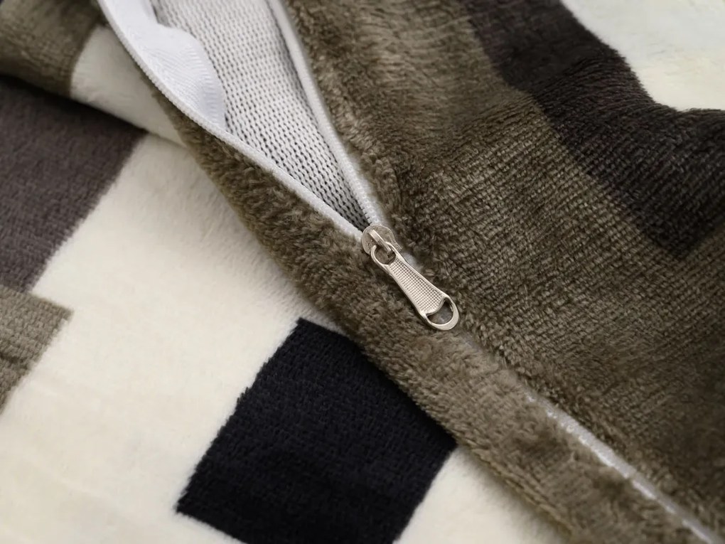 PrzytulneMieszkanie.pl PrzytulneMieszkanie.pl Pościel z mikropluszu LUXOR biało-szara Rozmiar pościeli: 70 x 90 cm | 140 x 200 cm