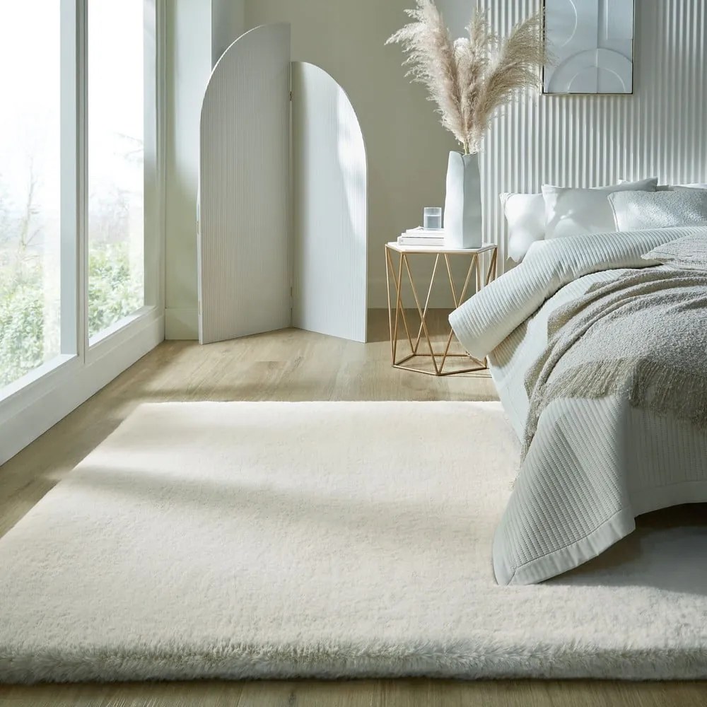 Biała syntetyczna skóra 200x290 cm Ivy Luxury Fur – Flair Rugs