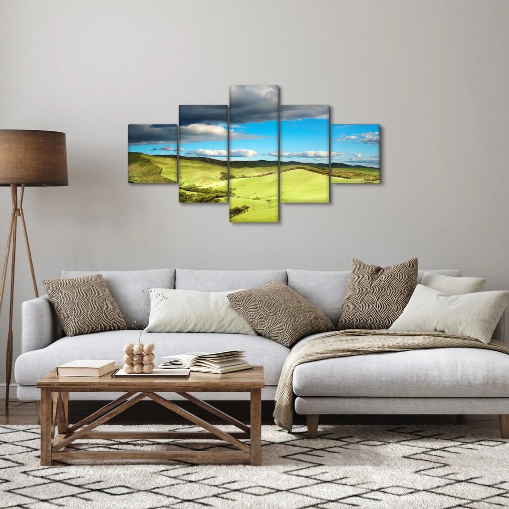 Obraz - Zielony krajobraz ze wzgórzami (125x70 cm)