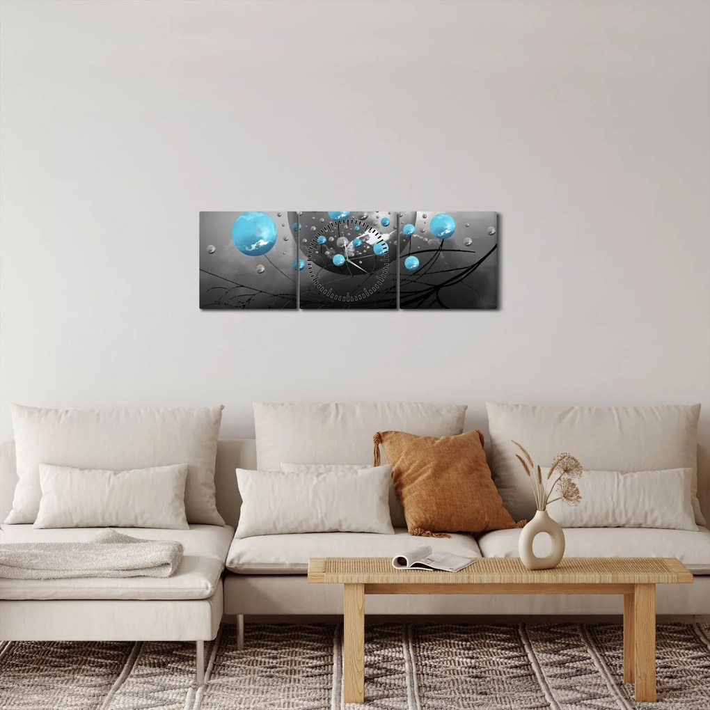 Obraz - jasnoniebieskie abstrakcyjne kule (z zegarem) (90x30 cm)