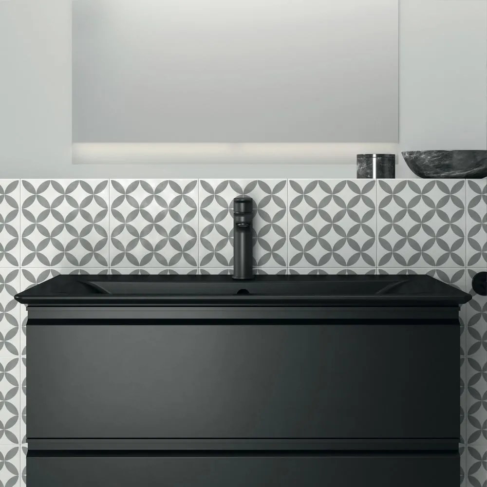 Ceramiczna umywalka w kolorze matowej czerni 84x46 cm Silk Black – Ideal Standard