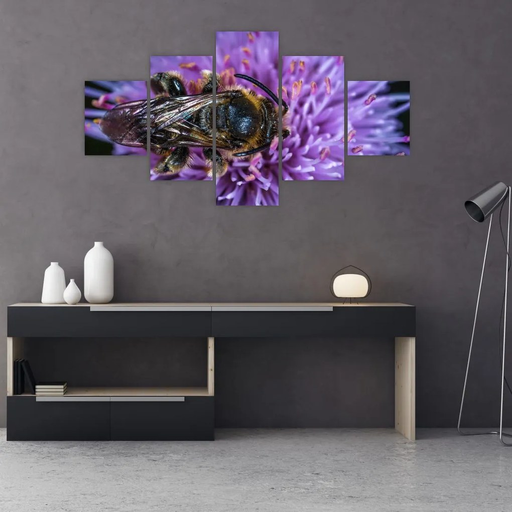 Obraz pszczoły na kwiatku (125x70 cm)