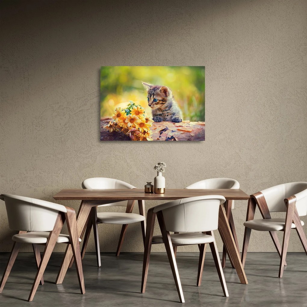 Obraz na szkle - kotek patrzący na kwiat (70x50 cm)