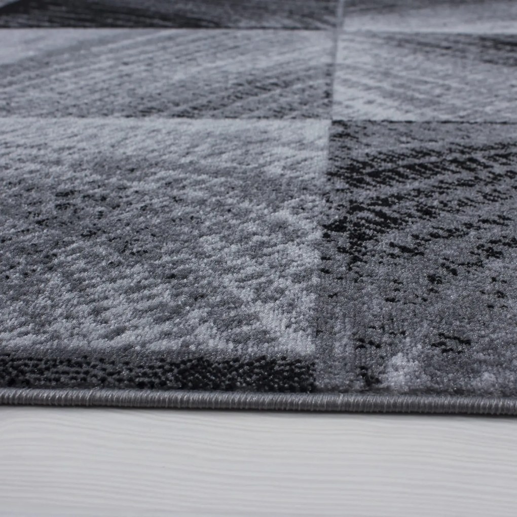 Dywan nowoczesny Plus Kwadraty szaro -czarny 80 cm x 150 cm