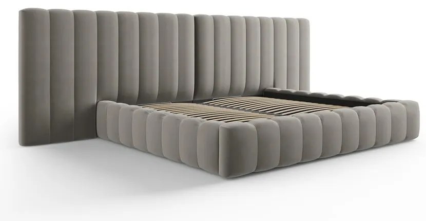 Szare tapicerowane łóżko dwuosobowe ze schowkiem i stelażem 200x200 cm Gina – Milo Casa