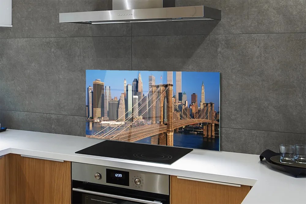 Szkło do Kuchni na Ścianę Rzeka w Cieniu Wieżowców i Mostu