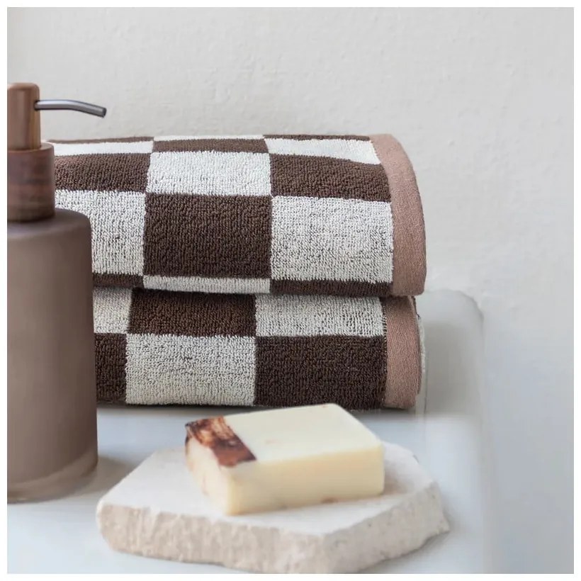 Brązowy ręcznik frotte z bawełny organicznej 50x90 cm Retro – Mette Ditmer Denmark