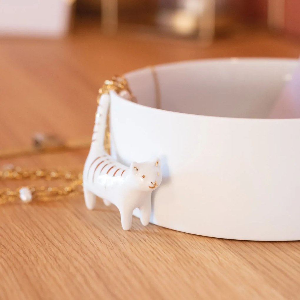 Biała porcelanowa miska CAT