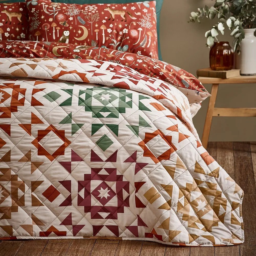 Beżowa narzuta pikowana 220x230 cm Autumn Patchwork Geo – Catherine Lansfield