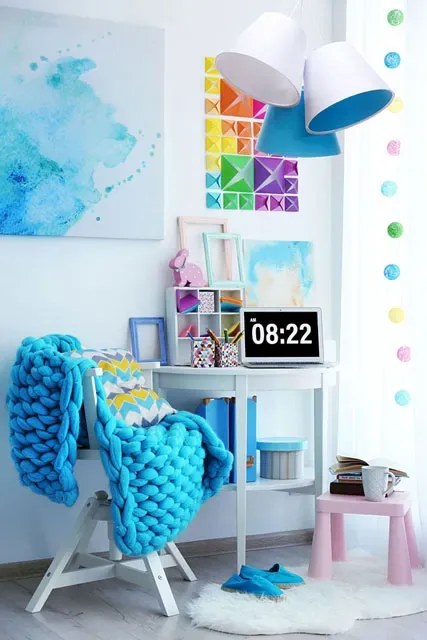 Biało-niebieska dziecięca lampa wisząca stożek B4-T24