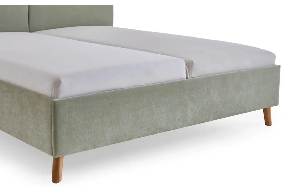 Jasnozielone tapicerowane łóżko dwuosobowe ze stelażem 160x200 cm Piano – Meise Möbel