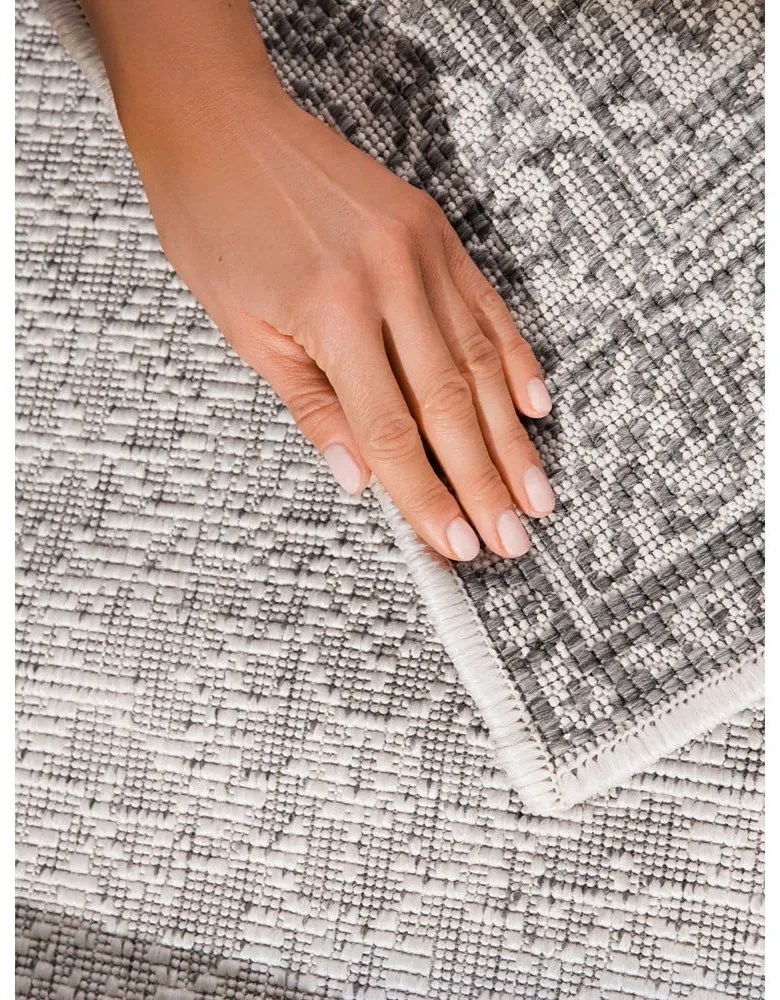 Chodnik odpowiedni na zewnątrz w szaro-śmietankowym kolorze 80x250 cm Duet Kona – NORTHRUGS