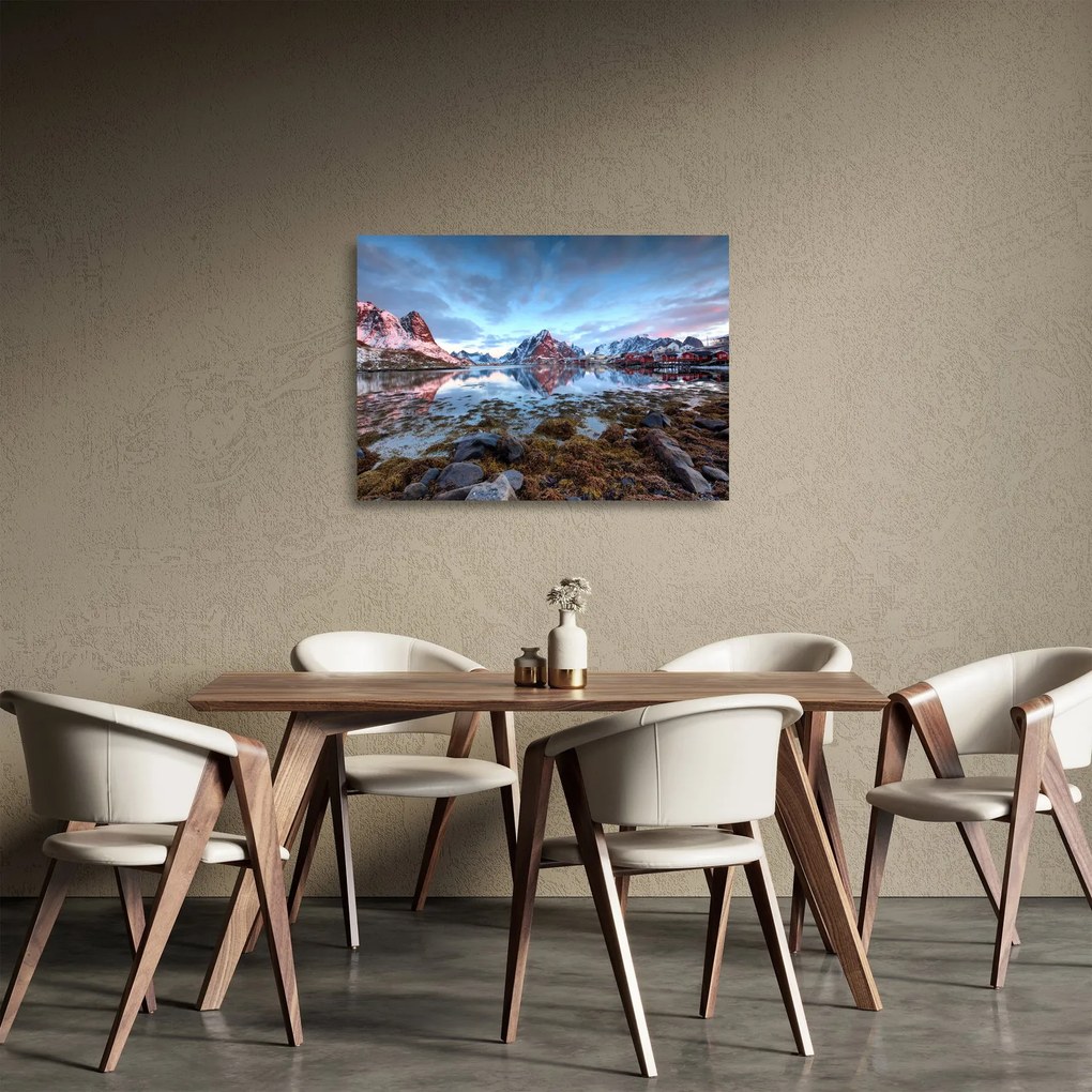 Obraz na szkle - Wschód słońca nad Reine (70x50 cm)