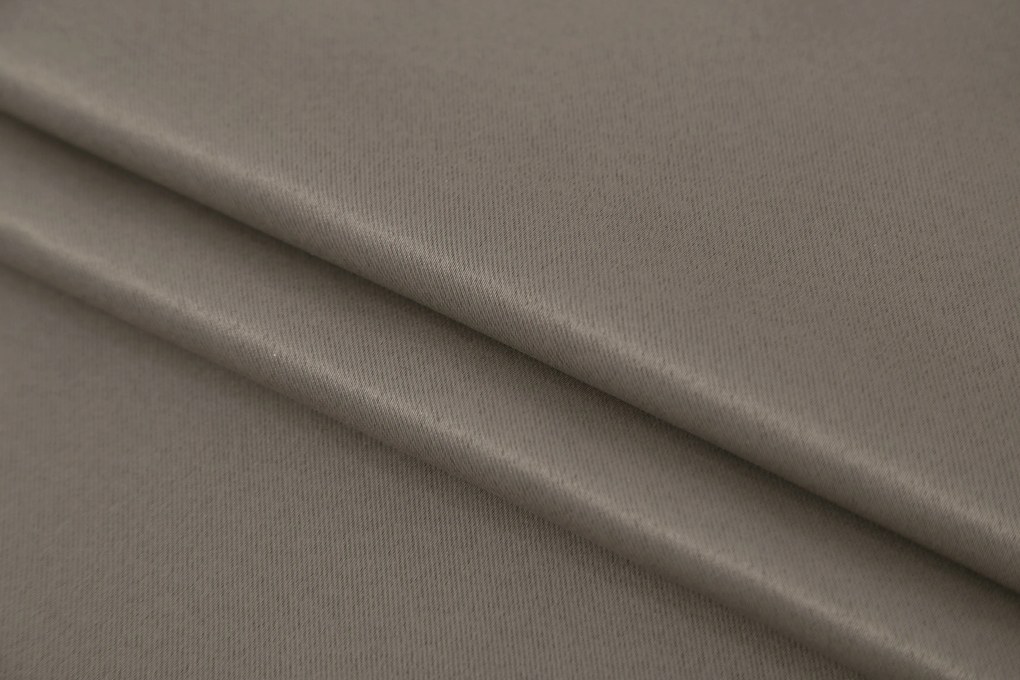 Jasnobrązowa zasłona OXFORD 140x250 cm Zawieszanie: Metalowe pierścienie
