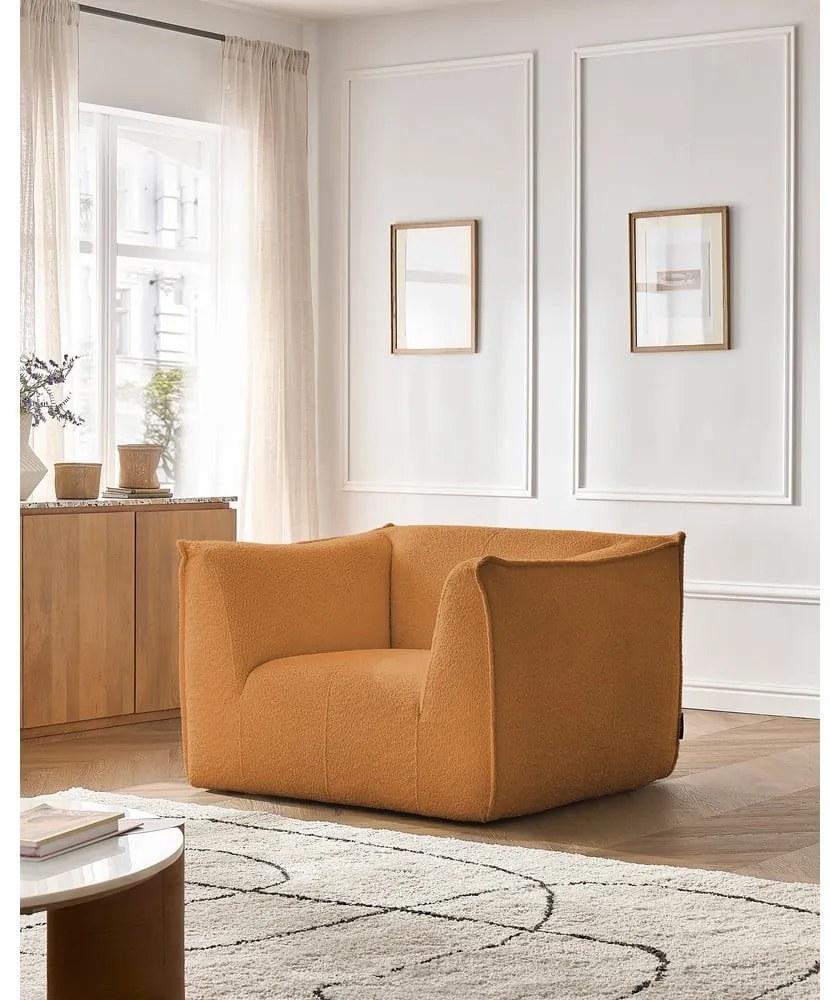 Musztardowy fotel z materiału bouclé Giorgia – Bobochic Paris
