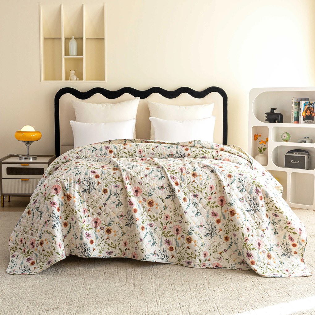 Narzuta na łóżko HERBALIS kremowa Rozmiar: 170 x 210 cm