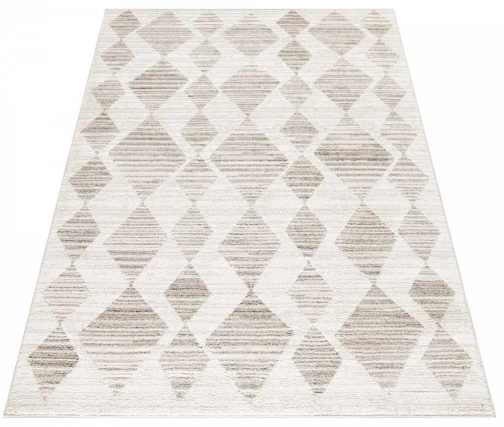 Dywan poliestrowy Berber romby 140 cm x 200 cm