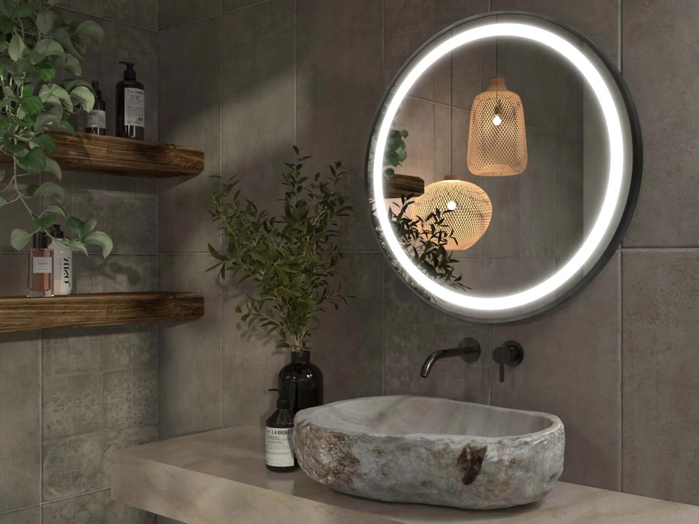 Lustro LED w ramie do łazienki C4