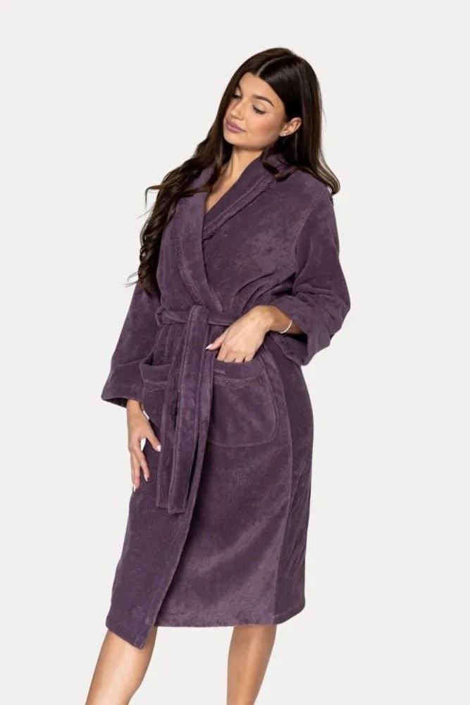 Elegancki szlafrok STELLA z koronką w ozdobnym opakowaniu XL Kremowy