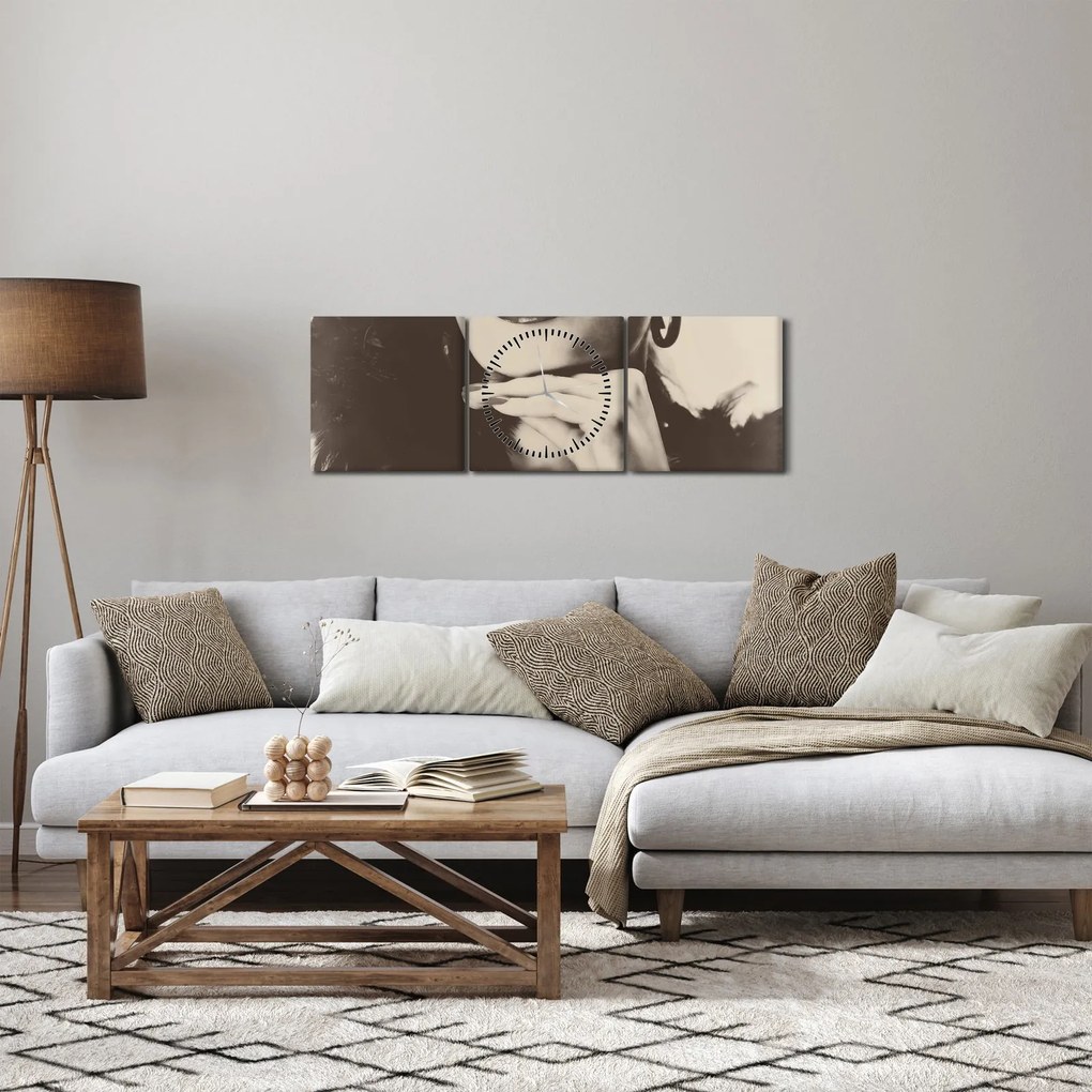 Obraz - Vintage zdjęcie kobiety (z zegarem) (90x30 cm)