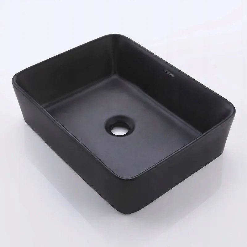 Umywalka nablatowa ceramiczna matowa czarna stawiana na blat prostokątna