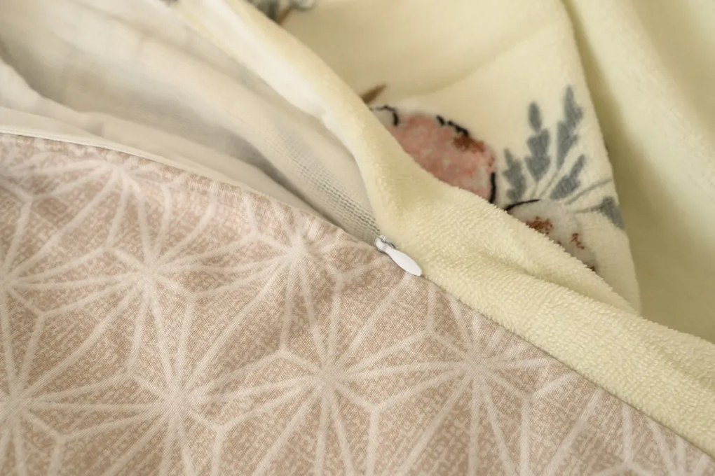 PrzytulneMieszkanie.pl PrzytulneMieszkanie.pl Dwustronna pościel DUO SENSE SANDORA kremowa + poszewka na poduszkę 40x50 cm GRATIS Rozmiar pościeli: 70 x 90 cm | 140 x 200 cm