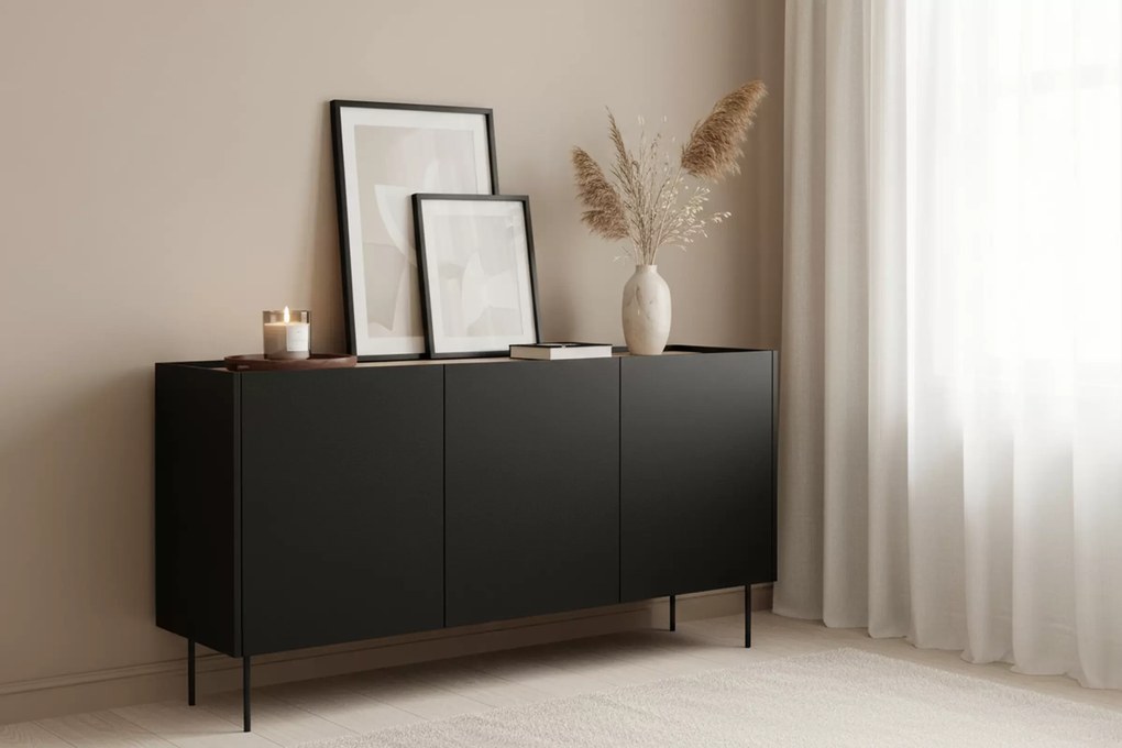 Komoda Desin 170 cm z metalowymi nogami - czarny mat / dąb nagano