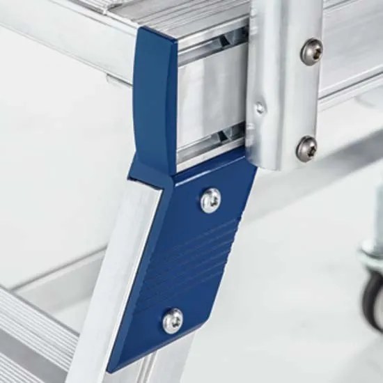 Mobilna aluminiowa drabina platformowa ze schodkami - 8 stopni, 1,92 m